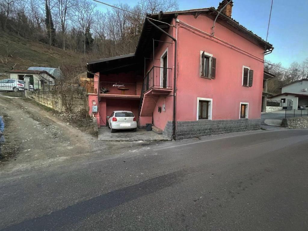 The Second Luzieth'S Home Lesegno Exteriér fotografie